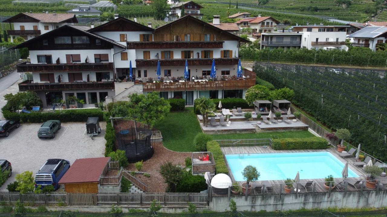 Hotel Residence Mavie Algund Buitenkant foto