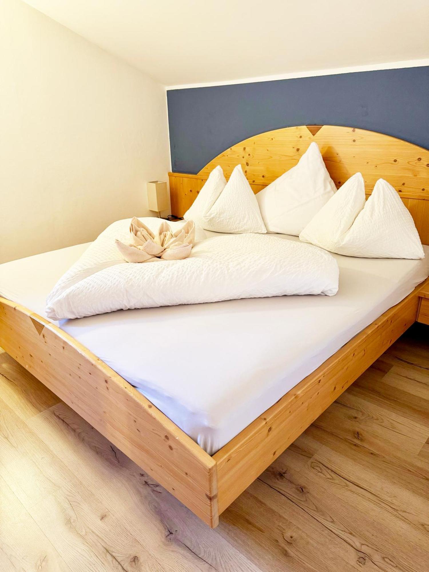 Hotel Residence Mavie Algund Buitenkant foto